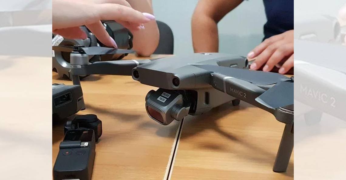 1530916850-dji-mavic-2-drone-leaked-picture.jpg