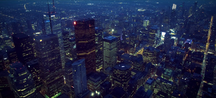 Wolkenkrabbers en vuurwerk in Toronto